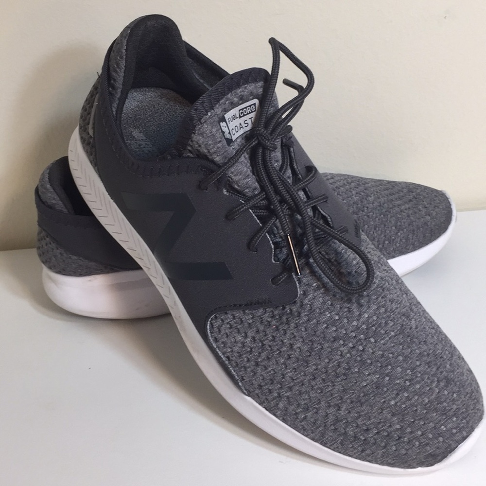 New Balance Fuelcore Coast size 9